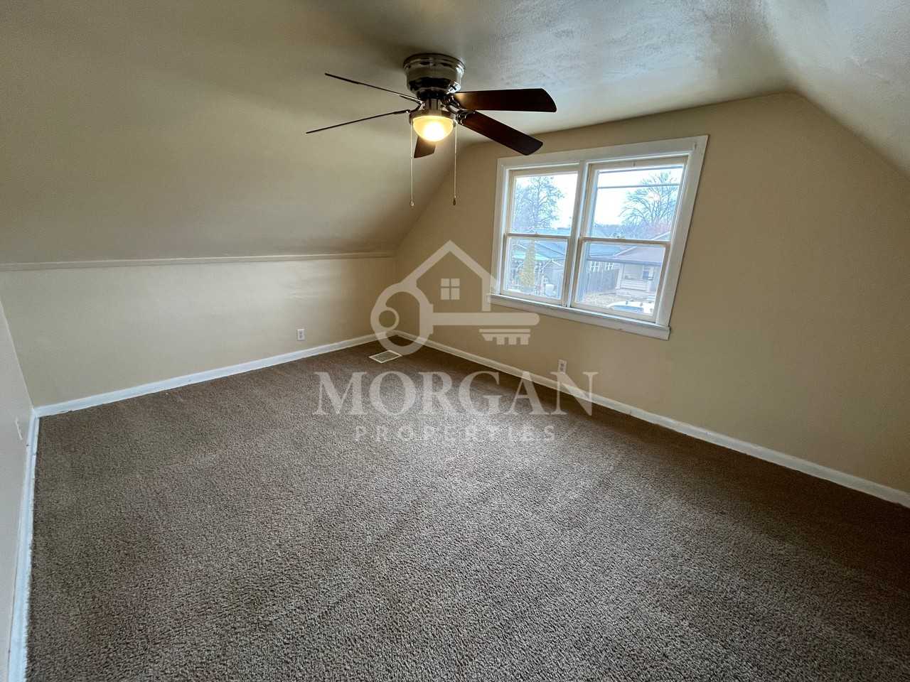 2447 Jackson St - Photo 6 of 6