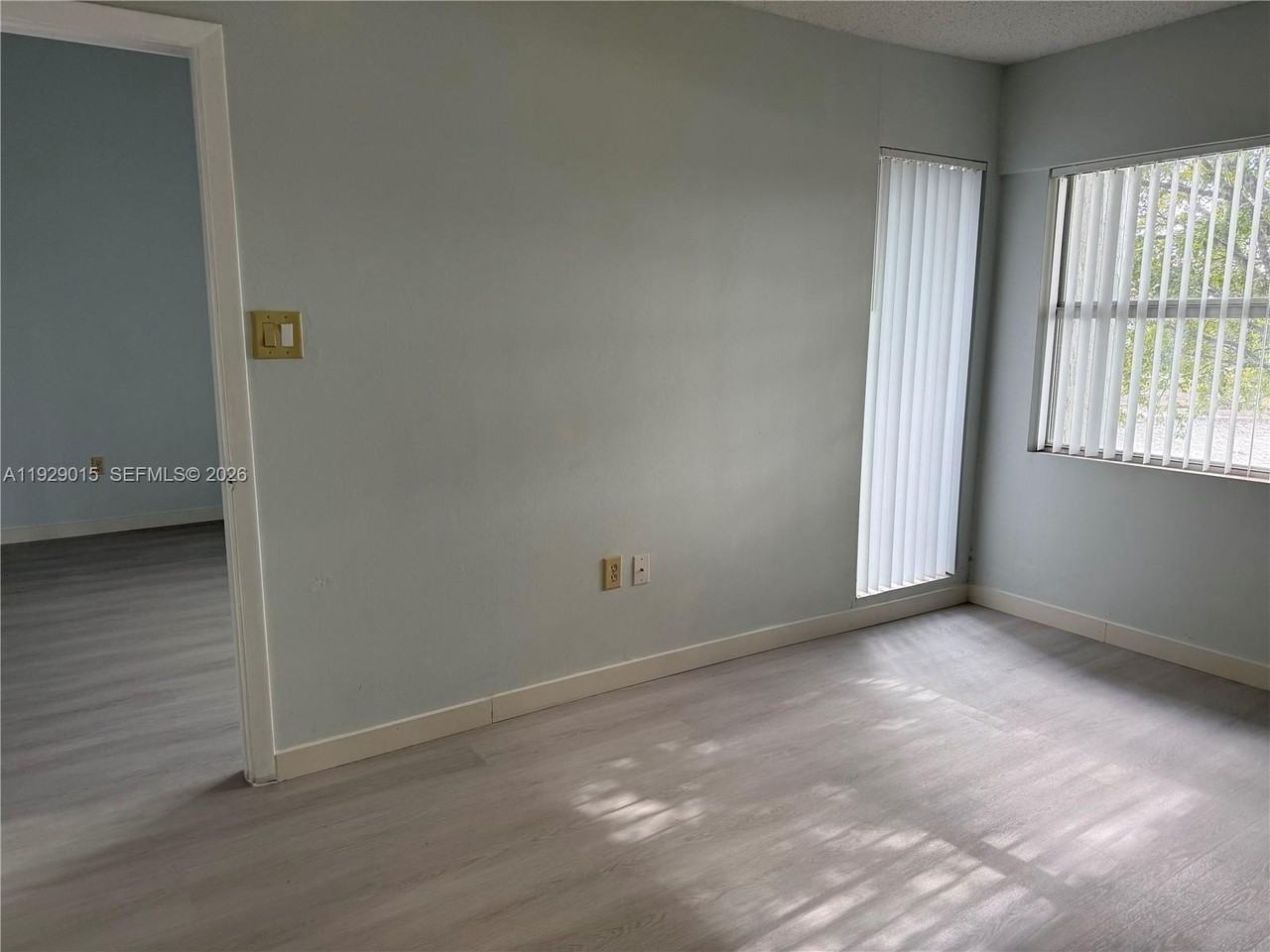 665 Sw 113th Way #665 - Photo 7 of 19