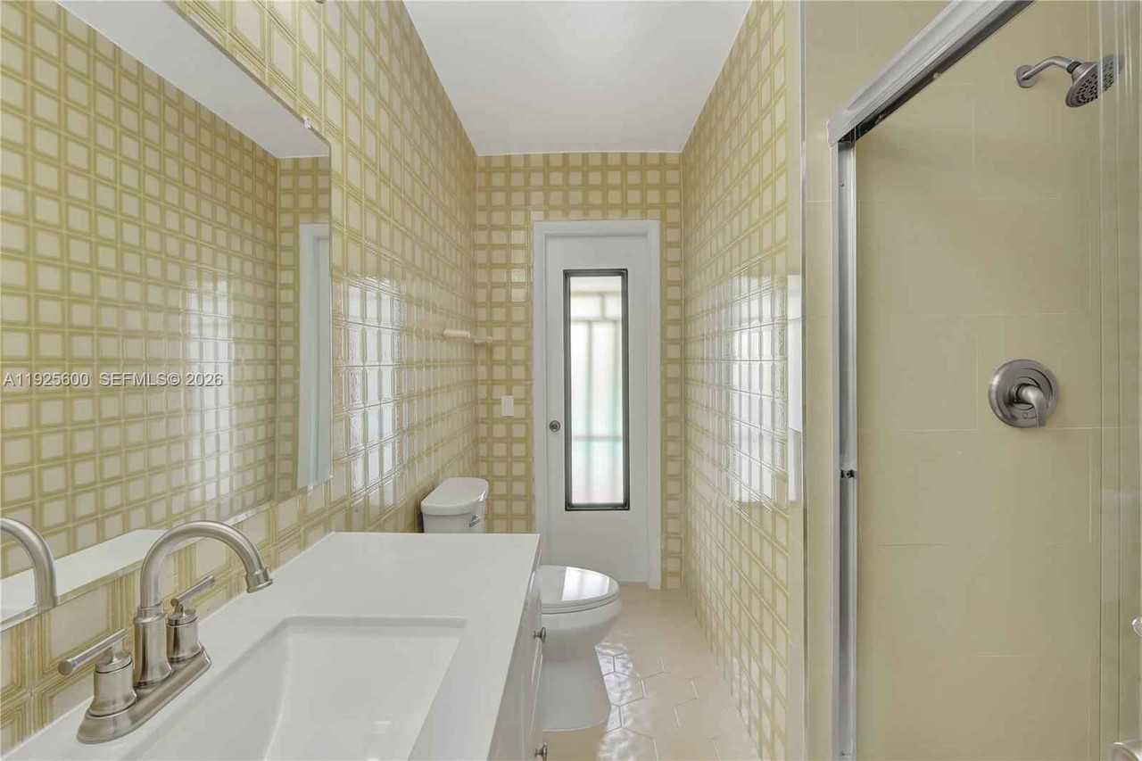 Sw 94th Ave - Photo 5 of 8