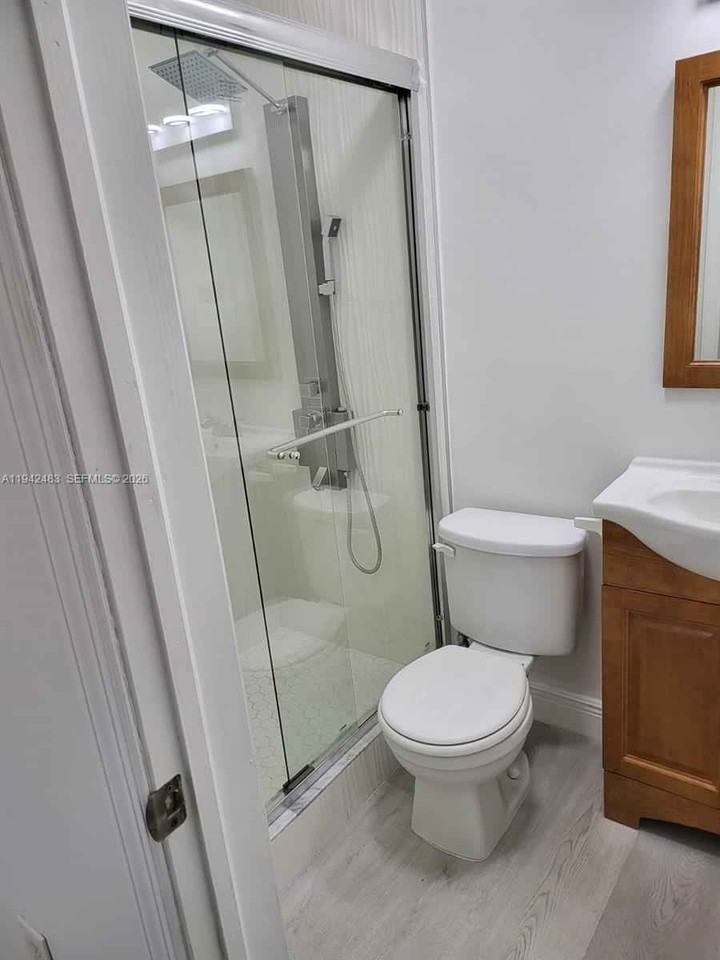 Sw 31st Ave - Photo 6 of 8