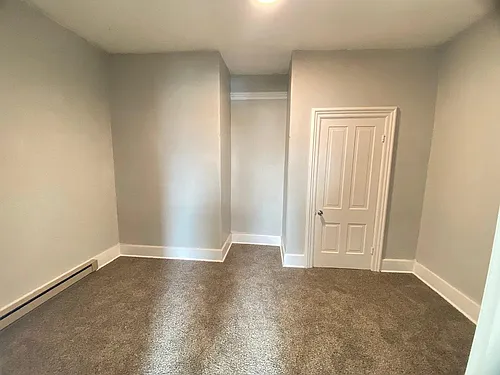 102 N Miami St #C - Photo 4 of 9