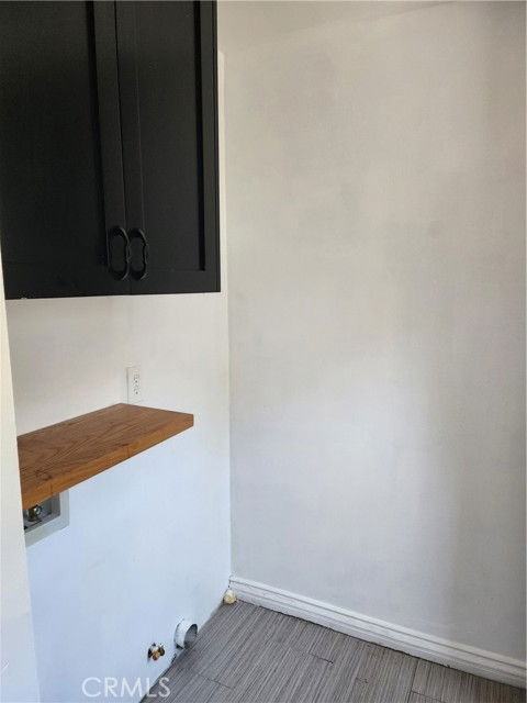 1459 W 102nd St - Photo 2 of 8