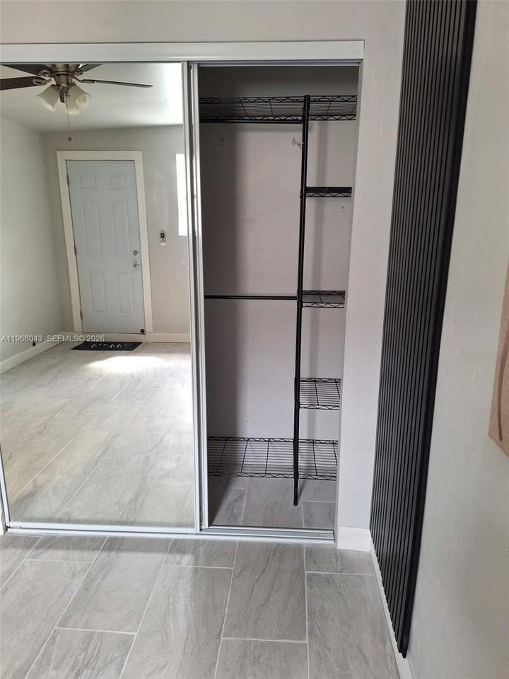 2306 Sunshine Blvd - Photo 4 of 19