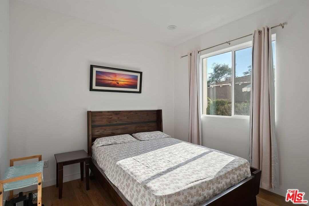 10833 Tabor St - Photo 3 of 8