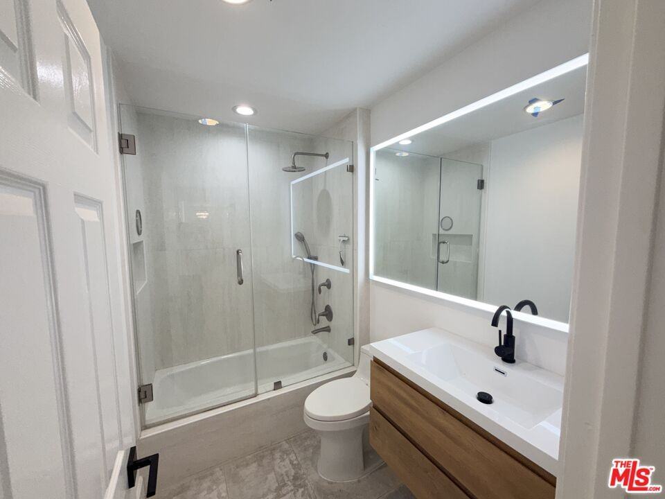 17913 Martha Pl - Photo 5 of 8