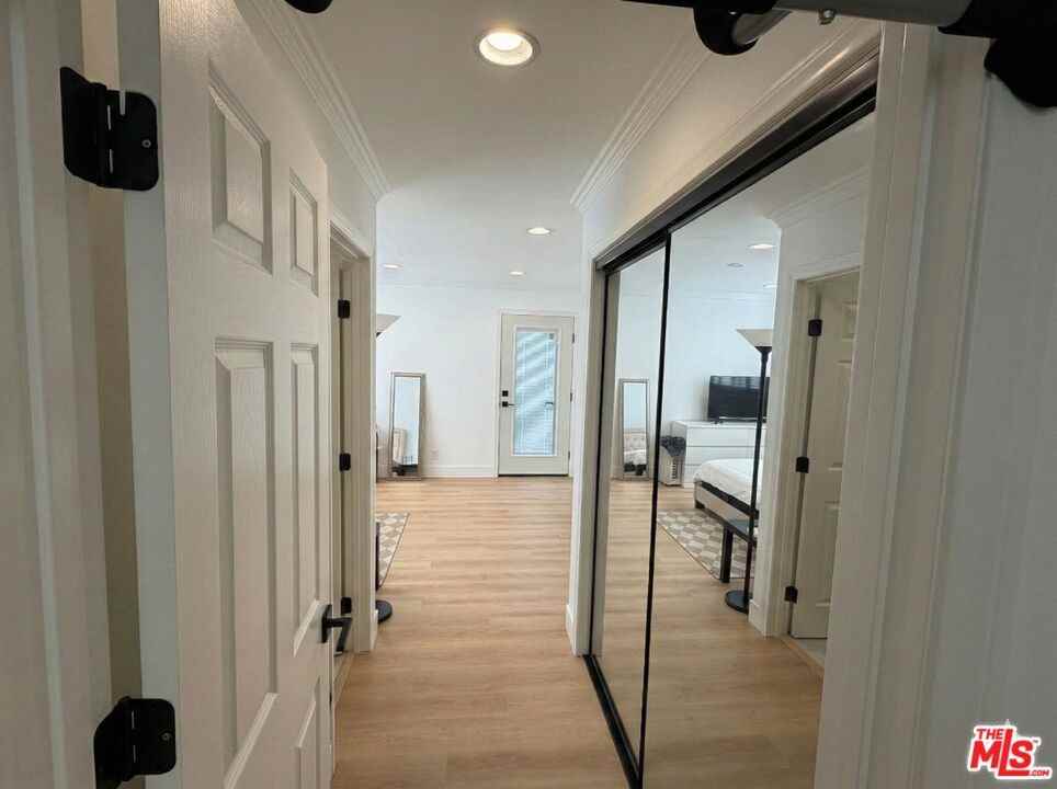 17913 Martha Pl - Photo 6 of 8