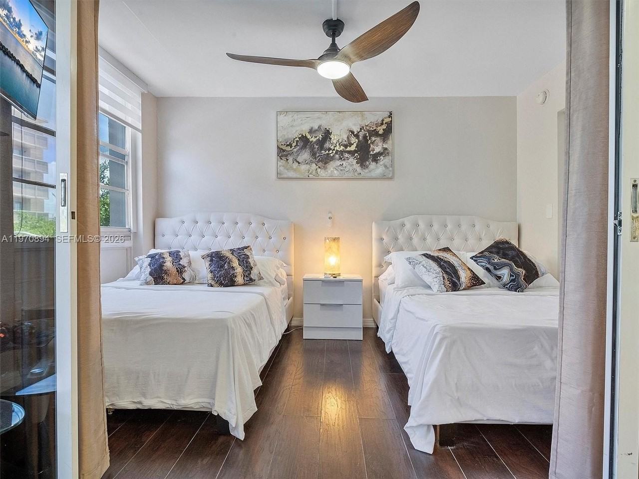 710 Washington Ave #315 - Photo 2 of 43