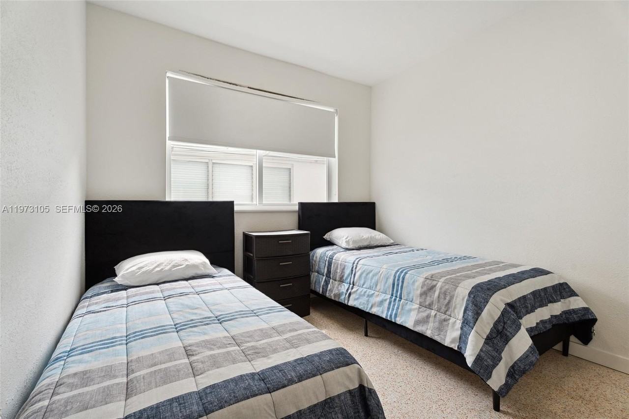 835 80th St #2 - Photo 6 of 17