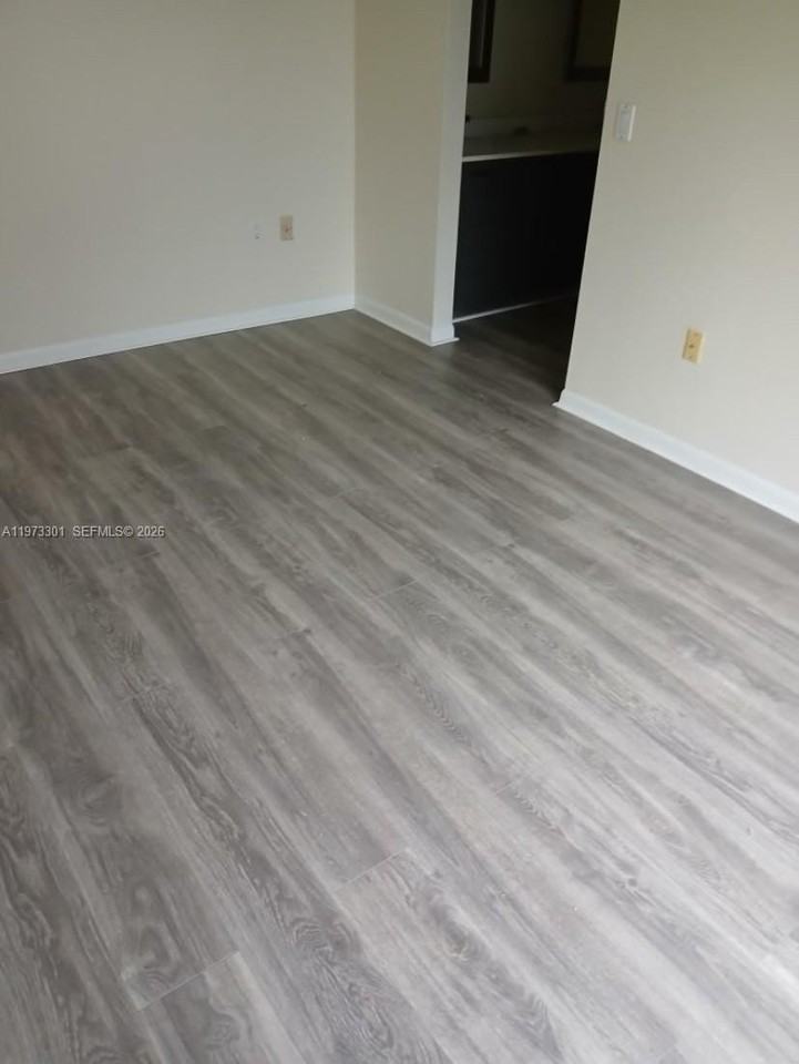 14450 Sw 95th Ter - Photo 5 of 12