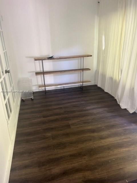 1785 Calais Dr #5 - Photo 6 of 20