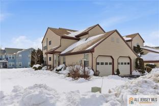 17 Dorchester Dr #17D - Photo 1 of 1