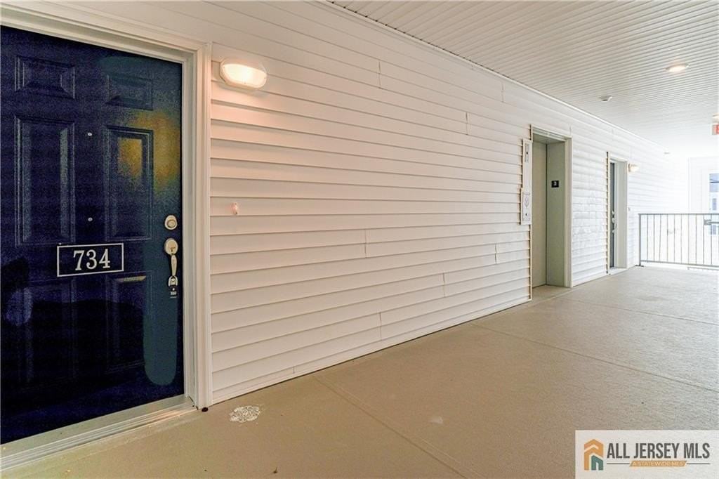 734 Stiller Ln - Photo 2 of 21