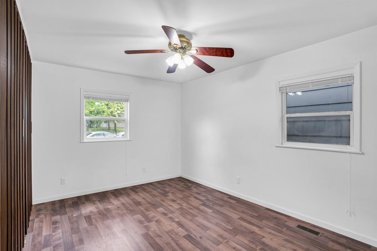 2719 E High St #1 - Photo 6 of 11