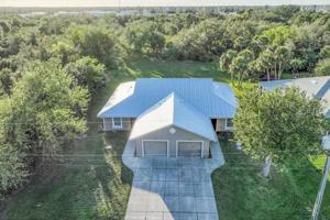 featured image of 10437 Port Everglades St