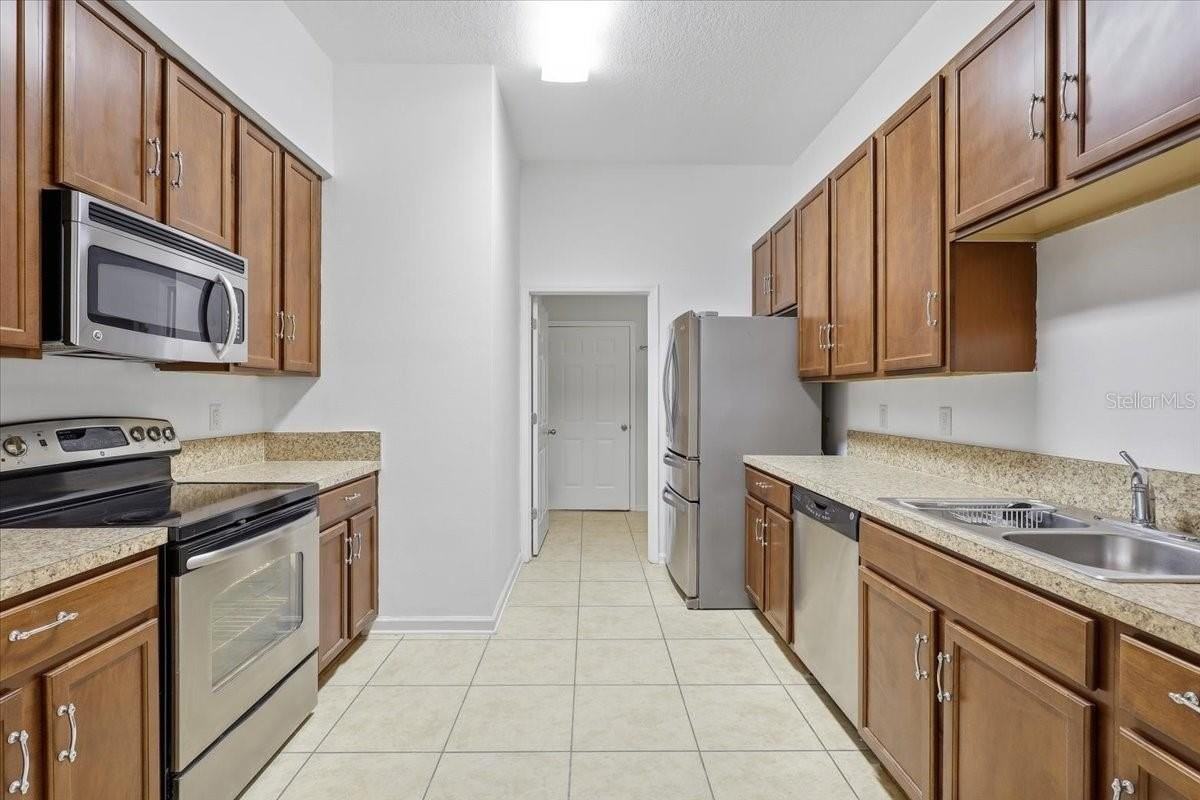 605 Golden Lake Loop #12-4 - Photo 3 of 41