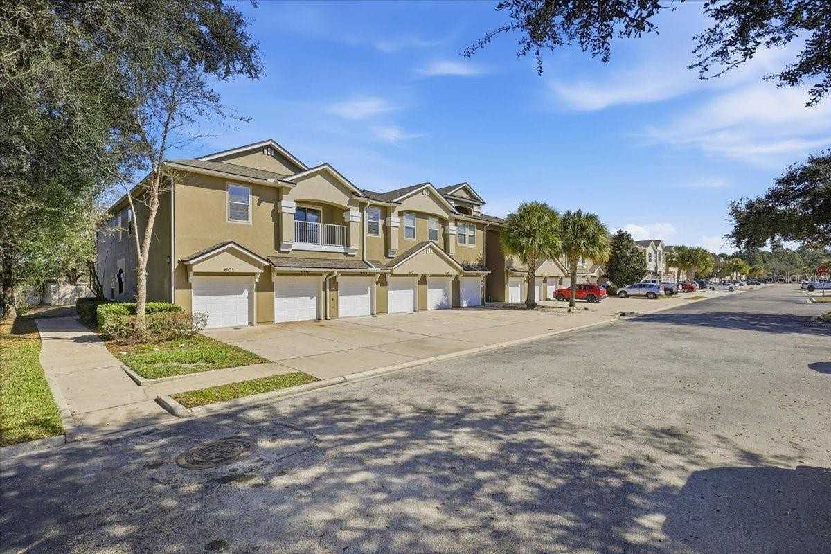 605 Golden Lake Loop #12-4 - Photo 7 of 41