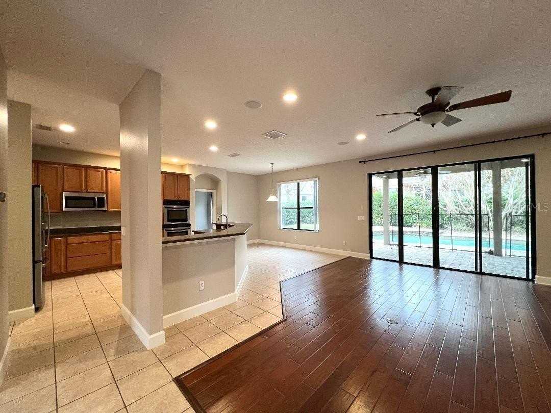 845 Arbormoor Pl - Photo 3 of 32