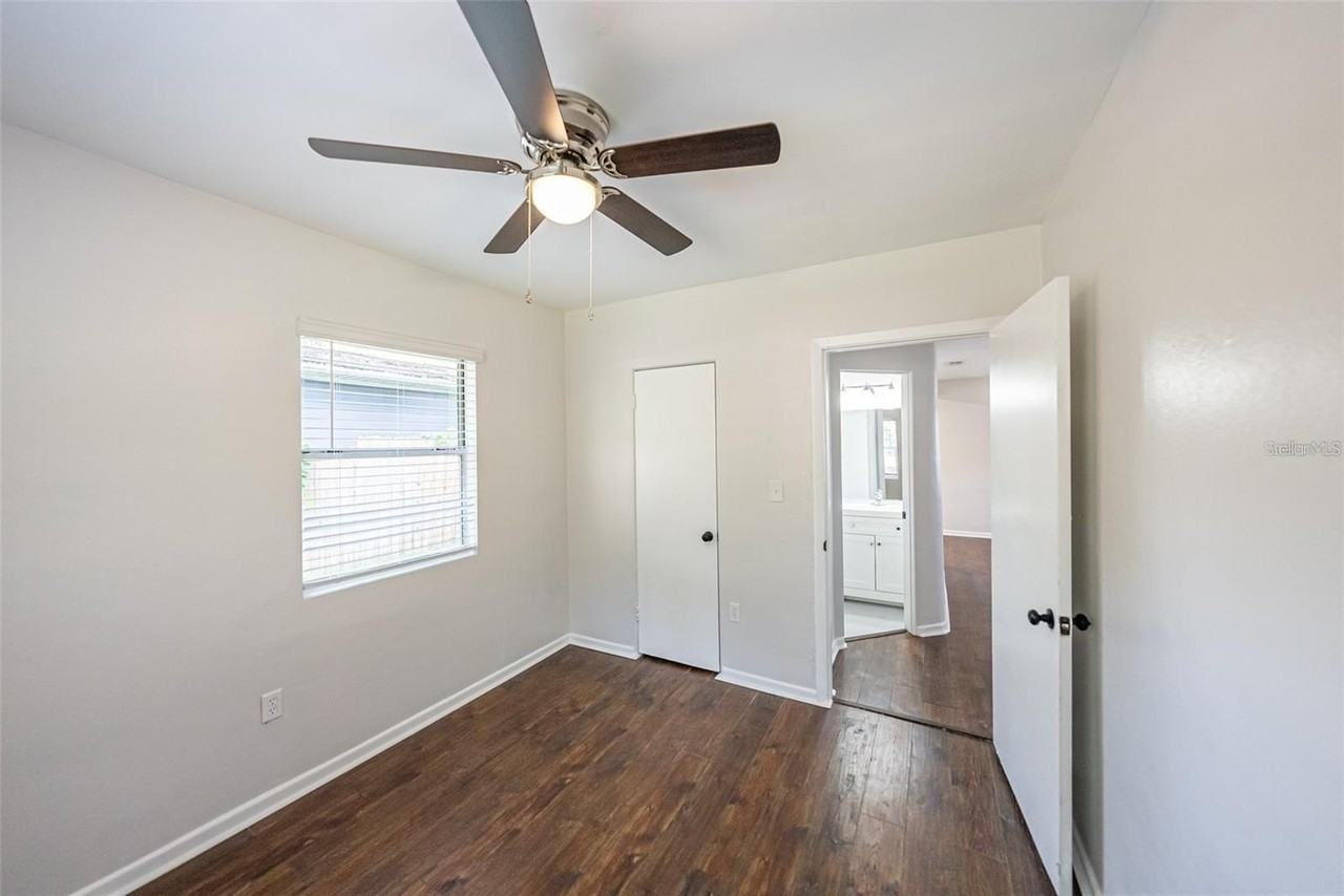 1115 S Mills Ave - Photo 6 of 22