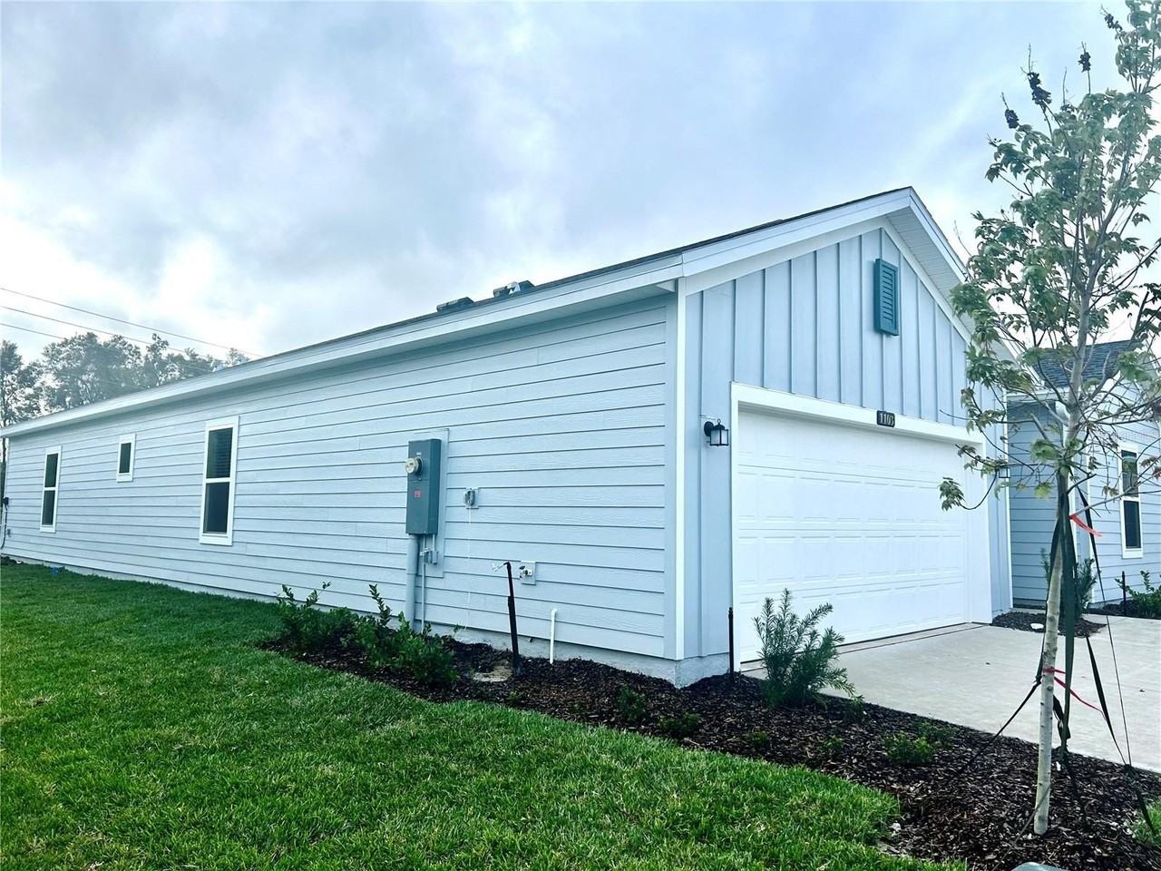 1103 Nw 44th Court Rd - Photo 2 of 36