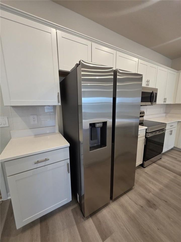 5821 Freshwater Canyon Dr - Photo 5 of 49