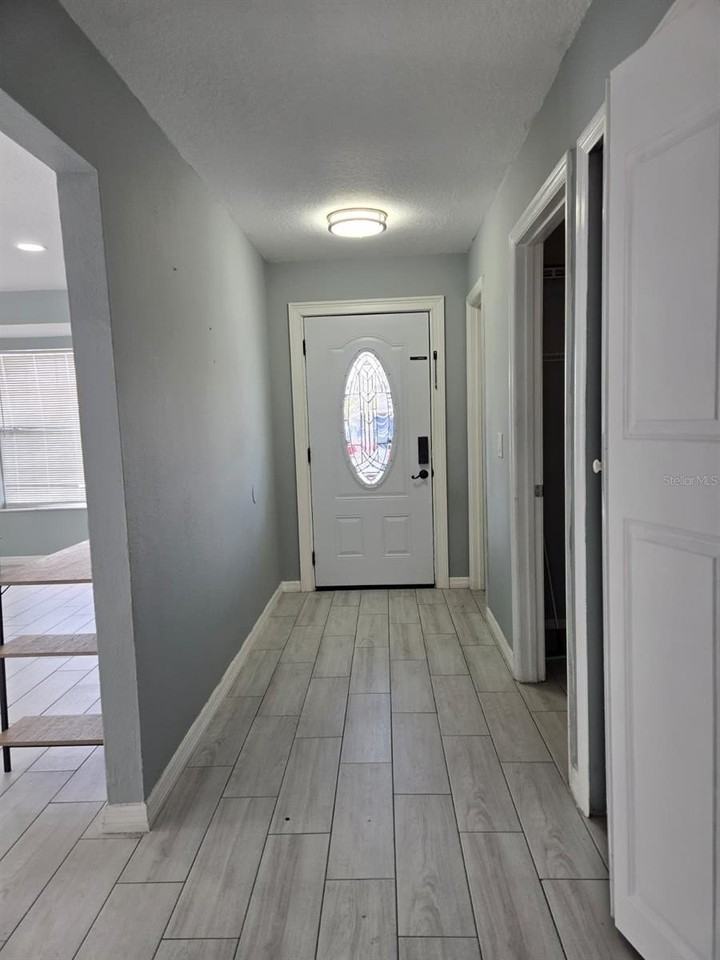 410 Otter Creek Dr - Photo 3 of 26