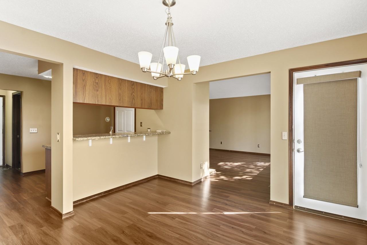 505 Clearwater Dr #1 - Photo 5 of 18