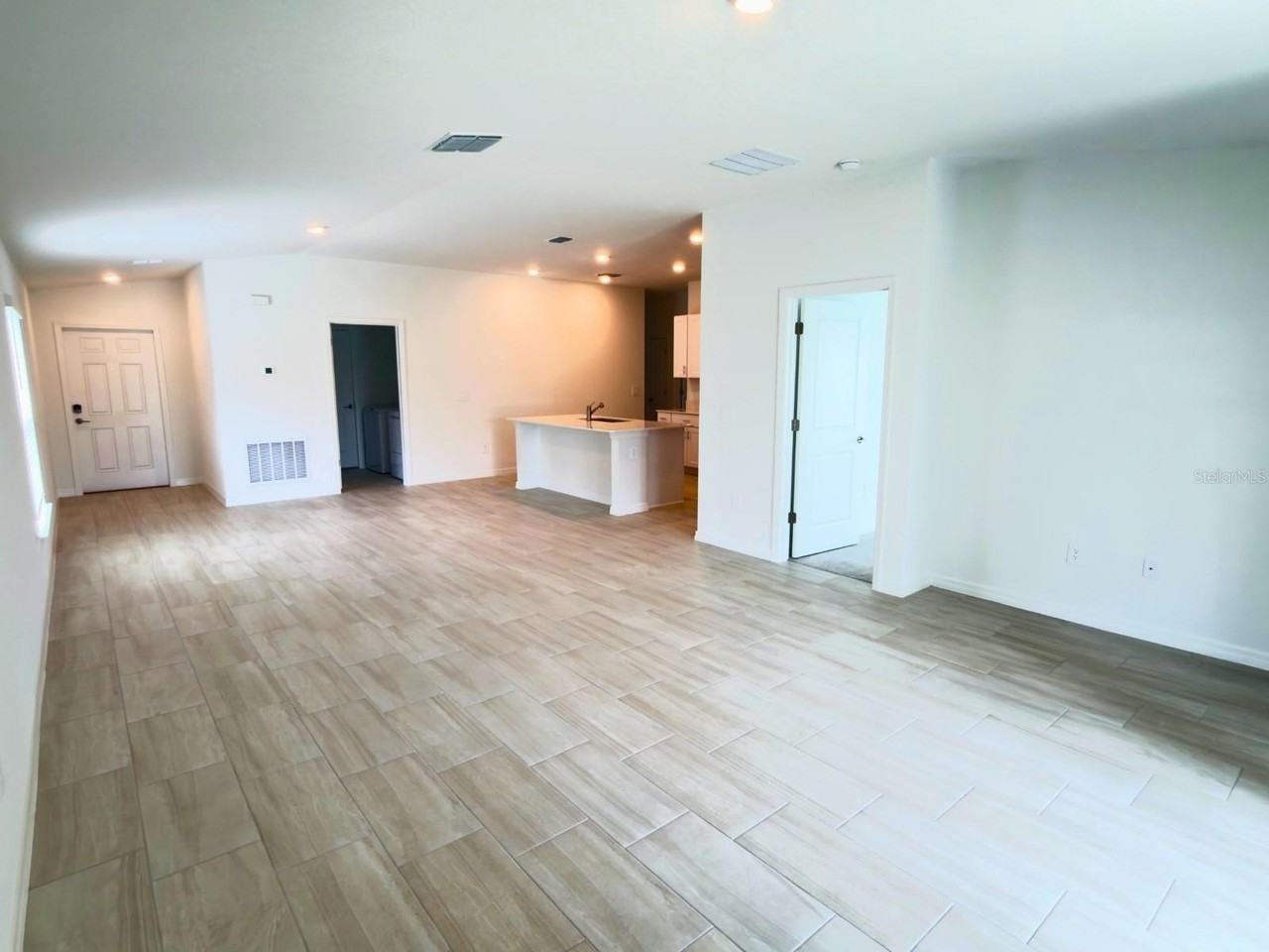 2318 Allium Roseum Ln - Photo 6 of 36