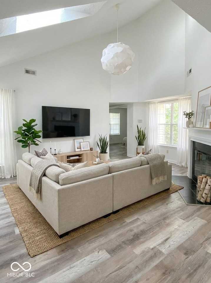 9467 Wimbledon Ct - Photo 2 of 23