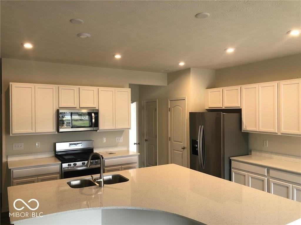 13413 Dewpoint Ln - Photo 6 of 25