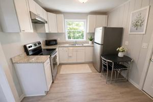 featured image of Rainbow Dr