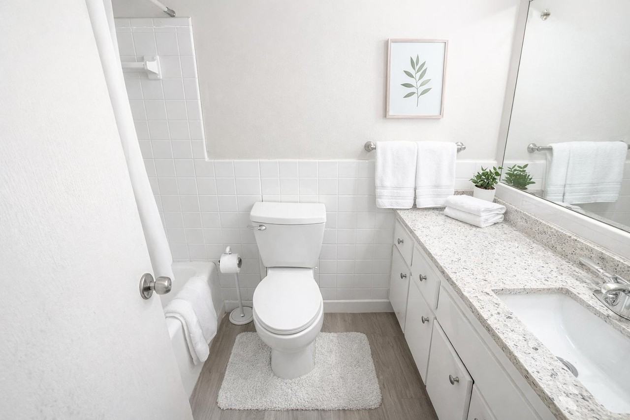 Cornwall Rd - Photo 7 of 7