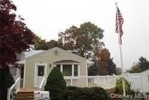 featured image of 4 Thistle Ln