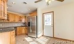 4 Thistle Ln - Photo 2 of 16