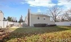 4 Thistle Ln - Photo 6 of 16