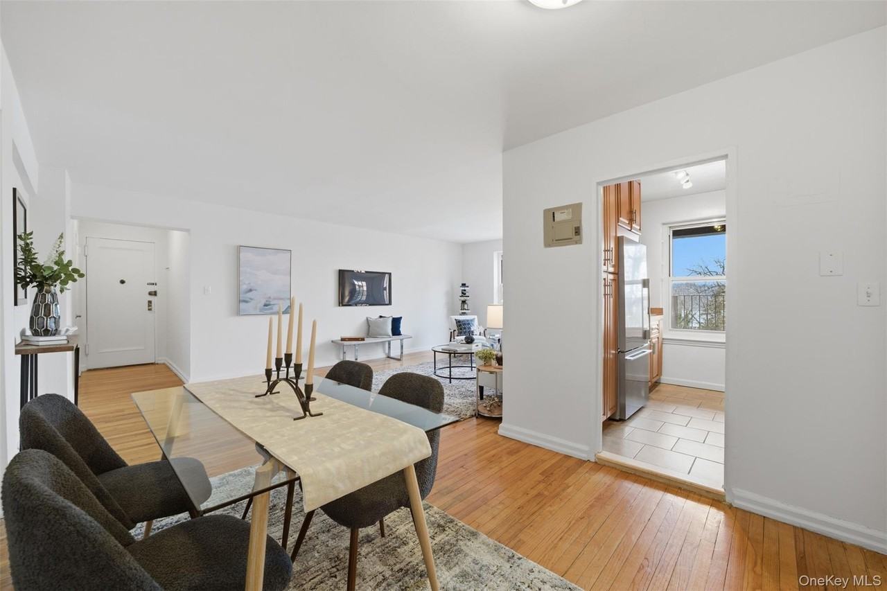 555 Broadway #4F - Photo 5 of 27