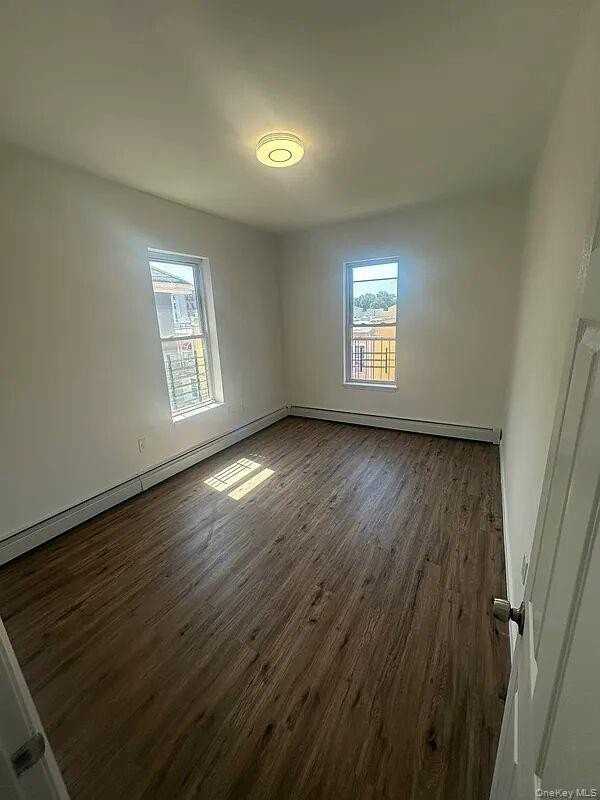 1333 Noble Ave Apt 2 - Photo 6 of 19