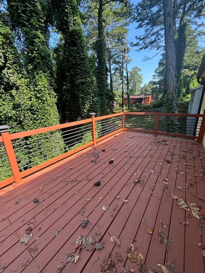 Swallow Cir Se - Photo 2 of 9