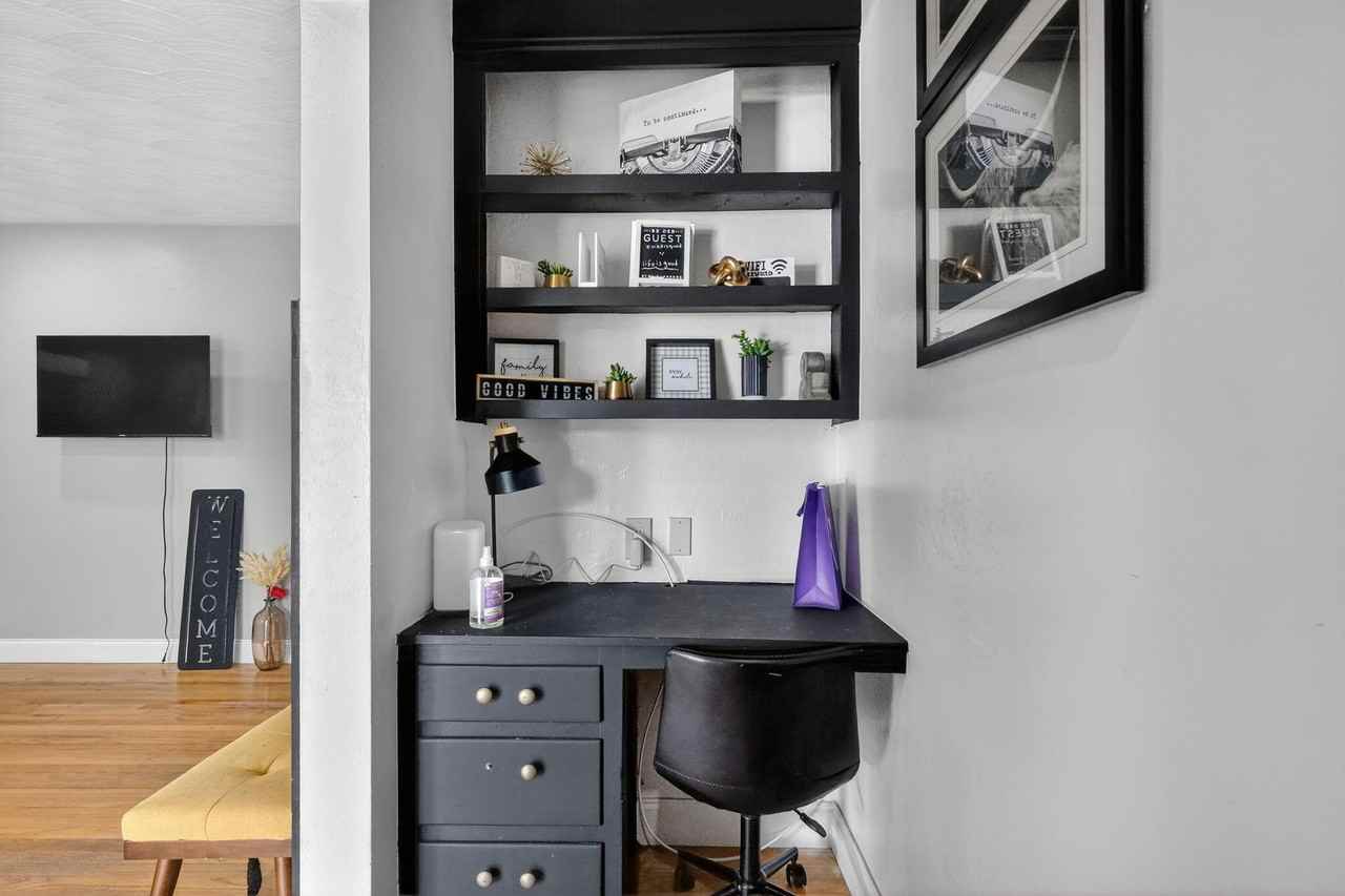 Ne 150th St - Photo 2 of 14