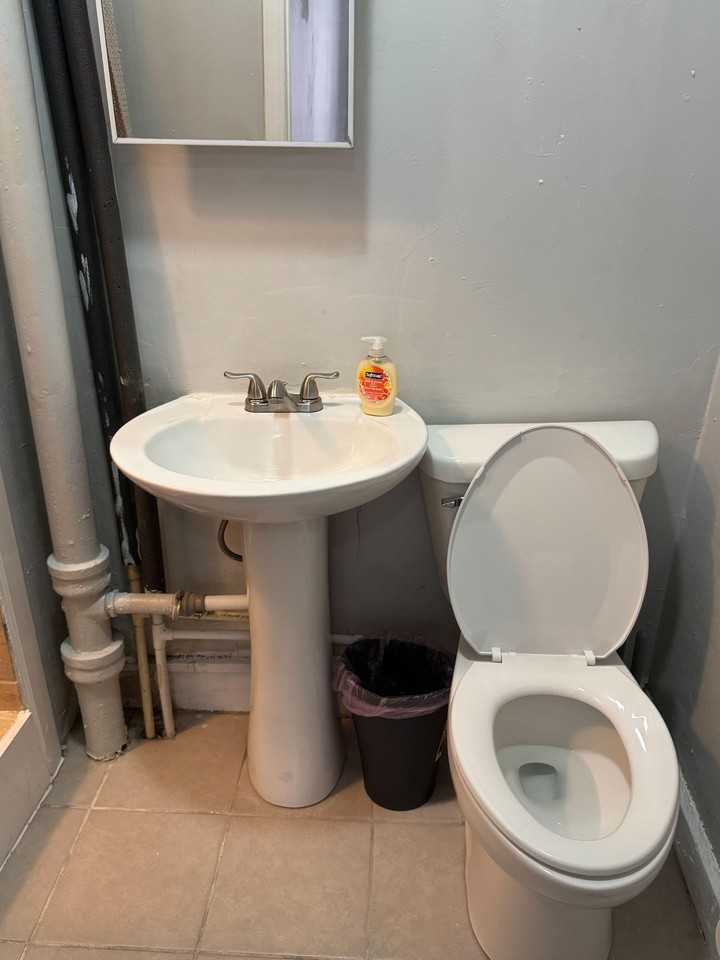 Harlan St - Photo 3 of 9