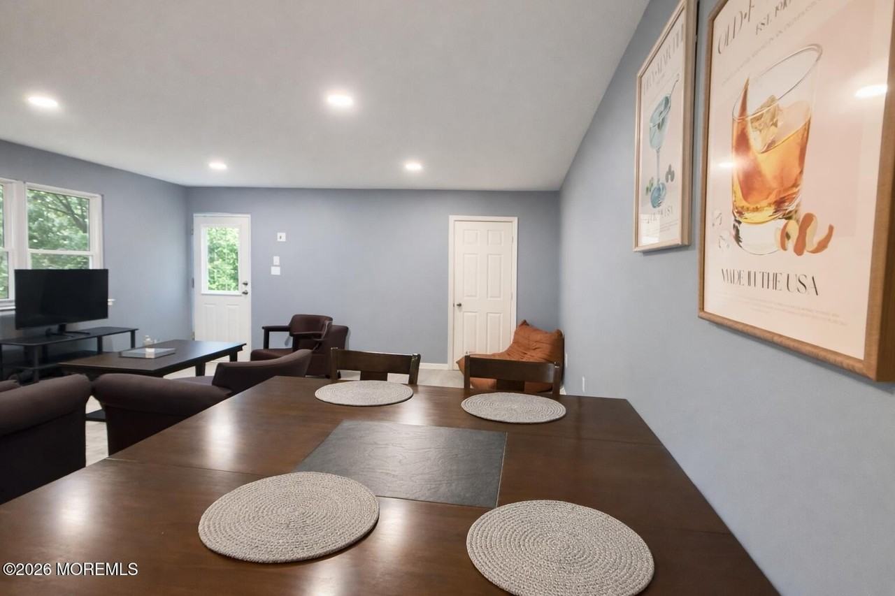 289 Main St #6G - Photo 5 of 15