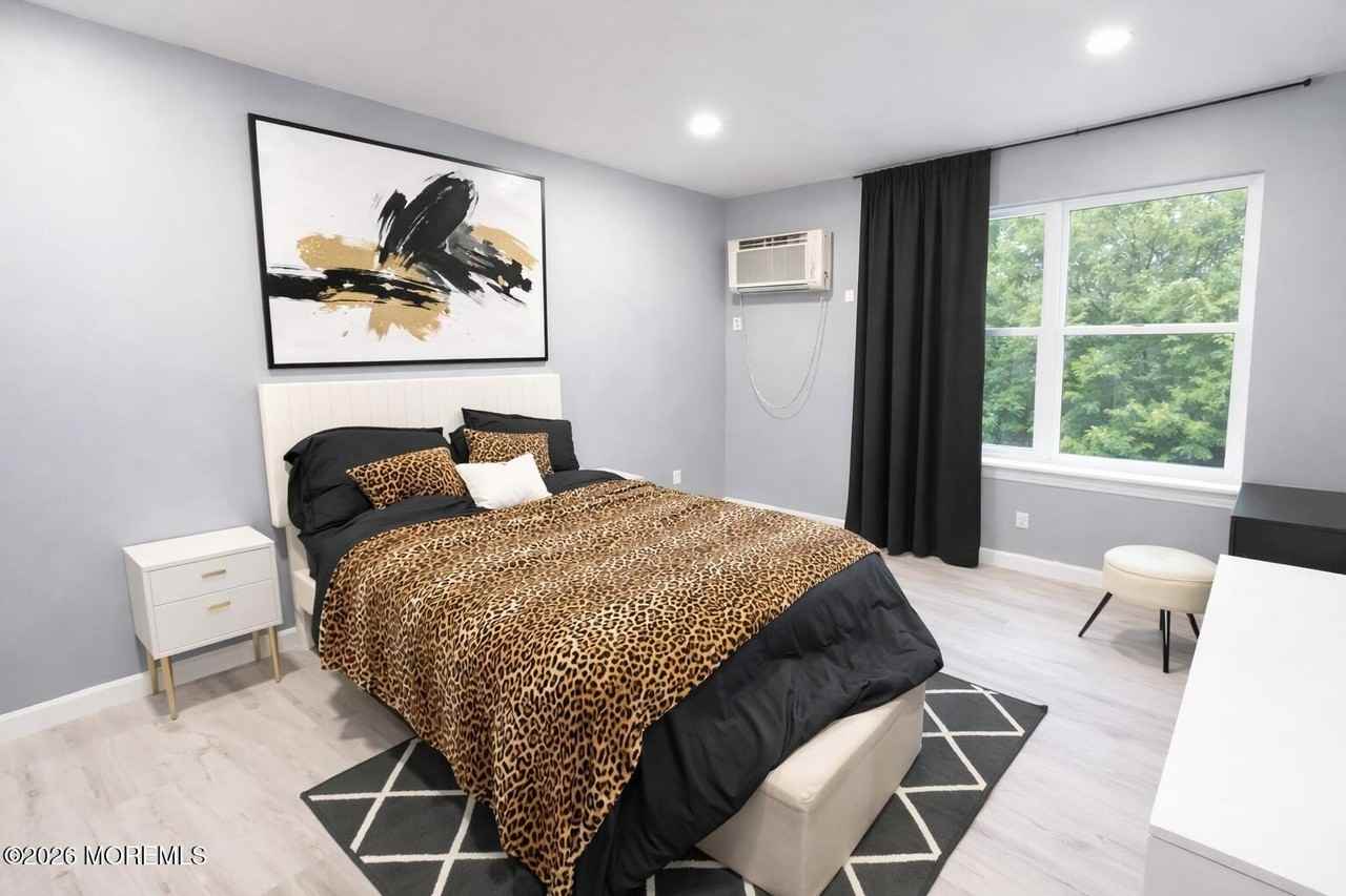 289 Main St #6G - Photo 7 of 15