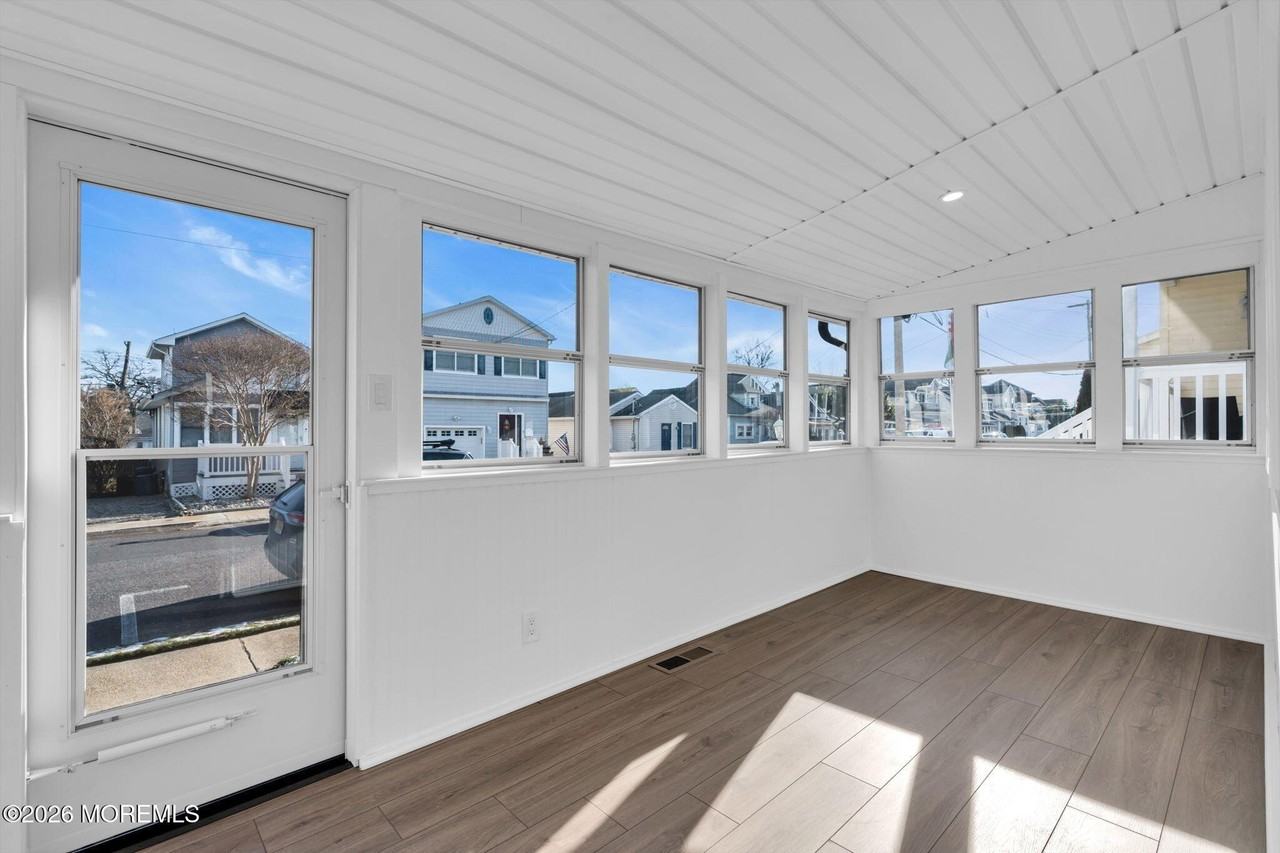 1809 Laurel Ter - Photo 6 of 31