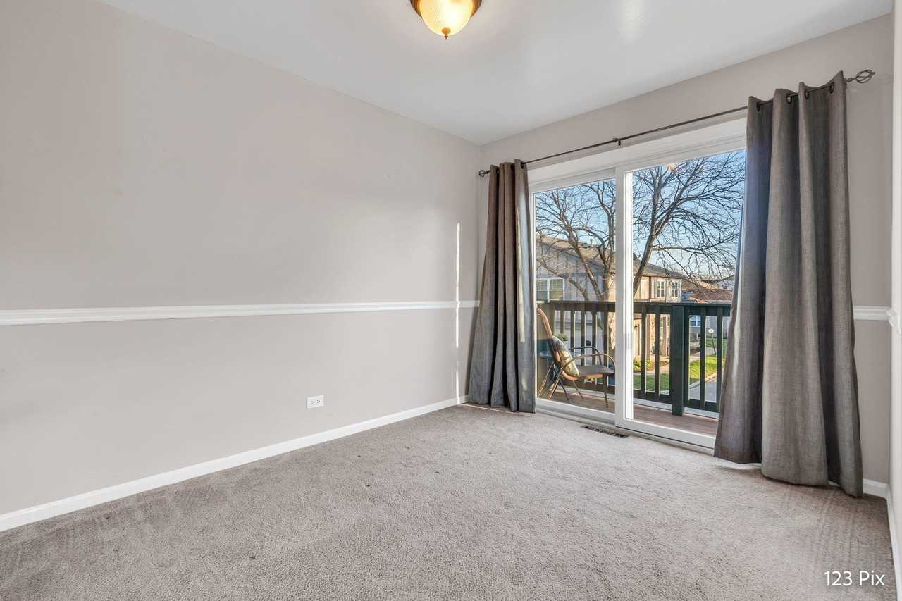 111 Brookwood Ct Unit 111 - Photo 7 of 24