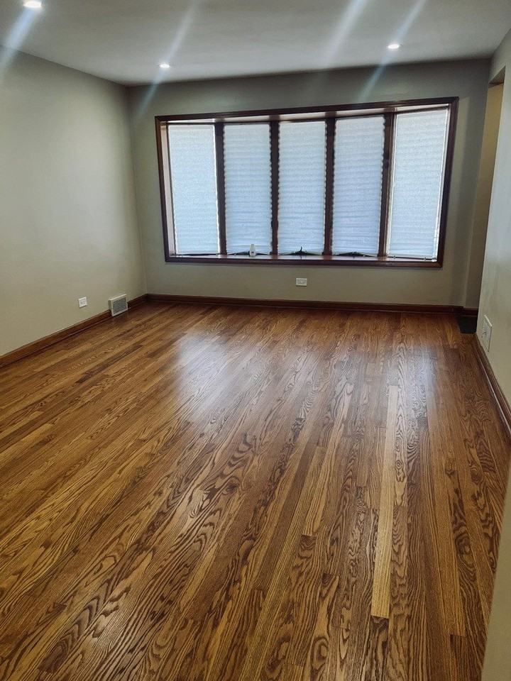 6321 S Narragansett Ave - Photo 2 of 13