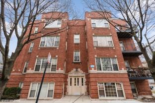 2903 N Rockwell St Apt 2 #Apt 2 - Photo 1 of 1