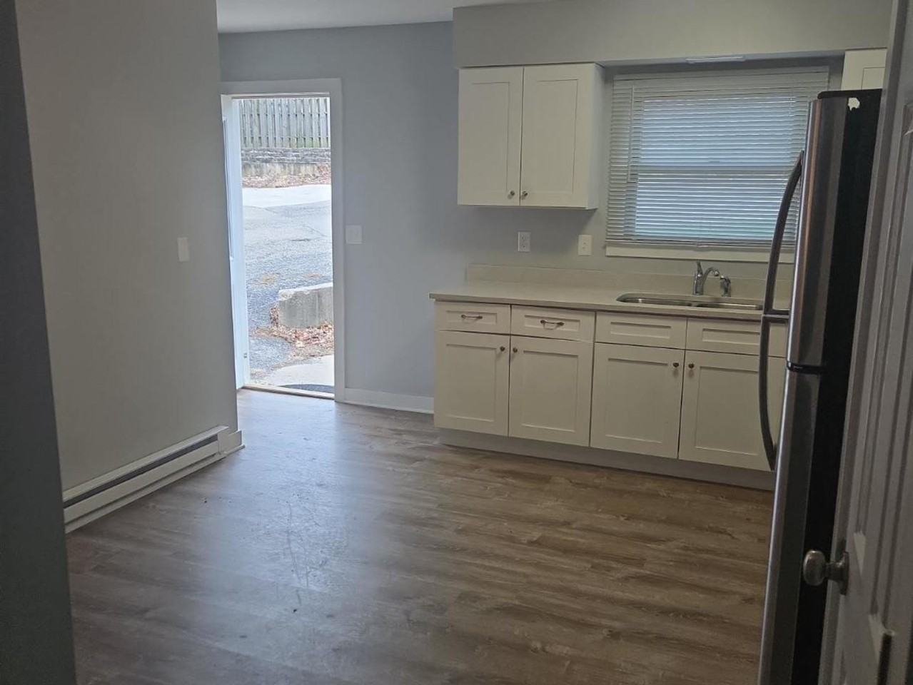 308 Heustis St Apt 4 - Photo 2 of 12