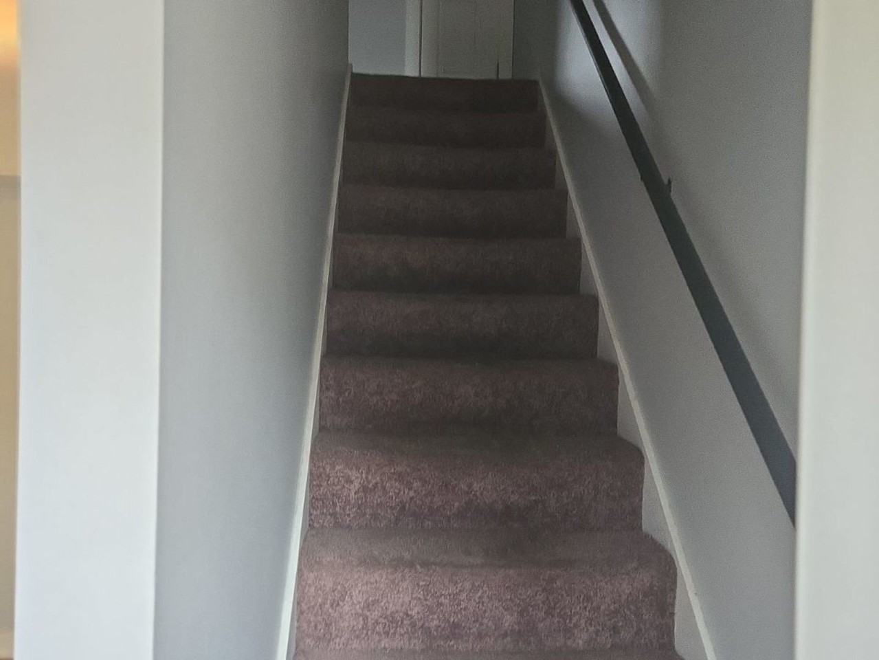 308 Heustis St Apt 4 - Photo 6 of 12