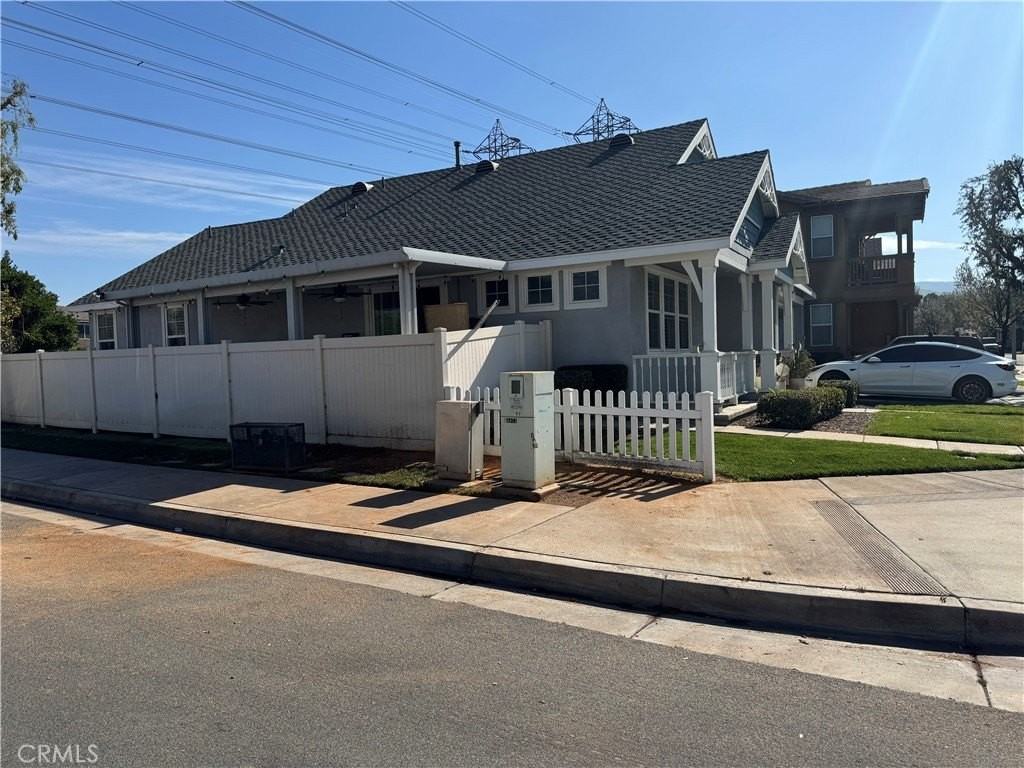 10913 Ragsdale Rd - Photo 3 of 6