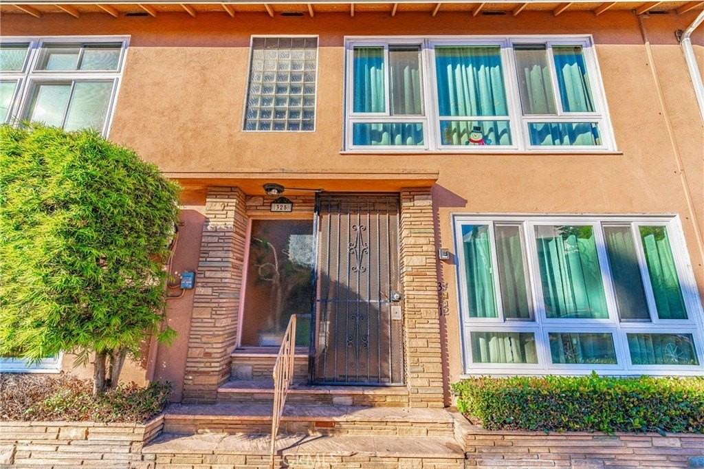 325 Cedar Ave - Photo 2 of 38