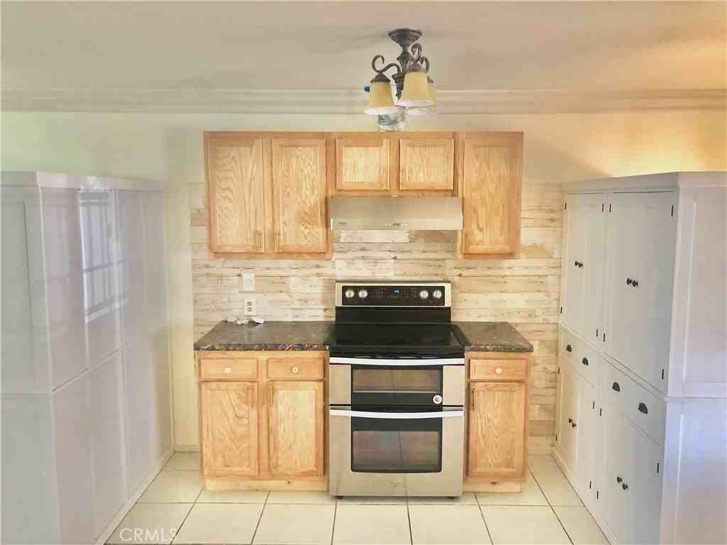 23391 El Reposa - Photo 4 of 14